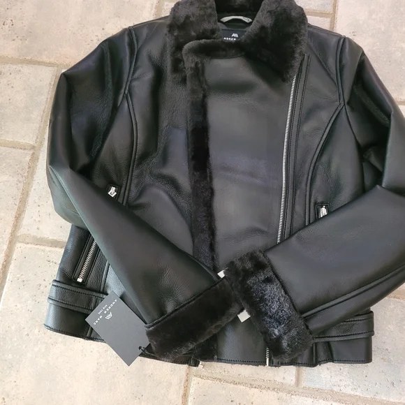 NWT Andrew Marc Black Faux Leather Faux Fur-Trim Moto Jacket XS - Picture 8 of 16